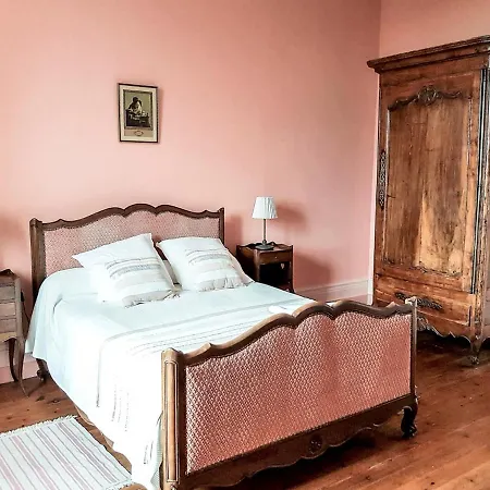 Villars-en-pons Chateau Sleeps 14 Pool Wifi 乡村民宿 *